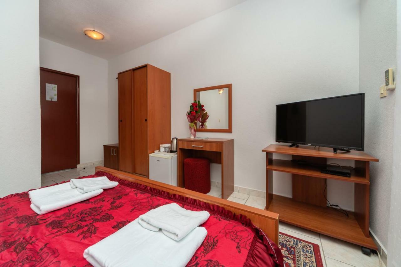 " Villa Kruna Lux " Budva Buitenkant foto