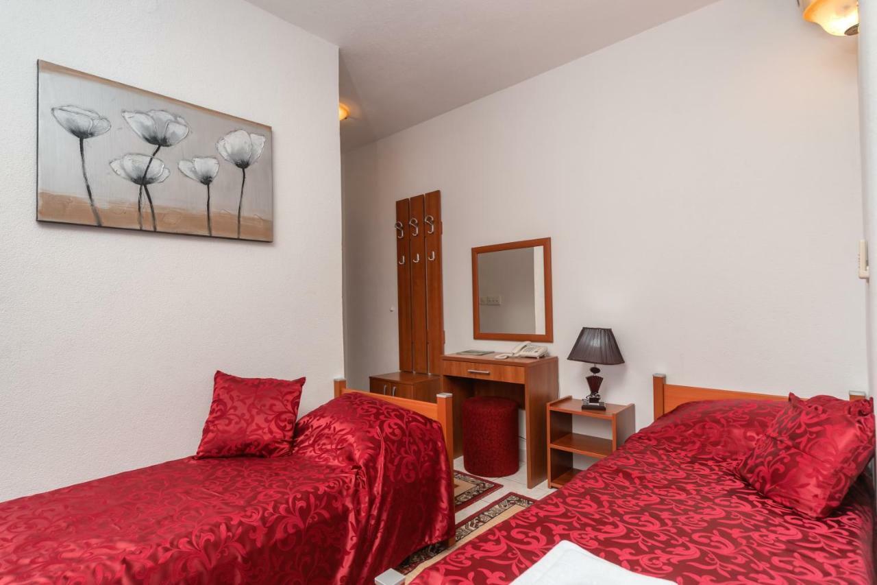 " Villa Kruna Lux " Budva Buitenkant foto