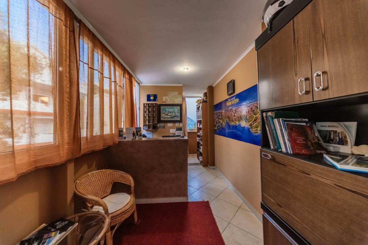 " Villa Kruna Lux " Budva Buitenkant foto