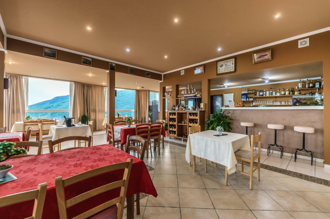 " Villa Kruna Lux " Budva Buitenkant foto