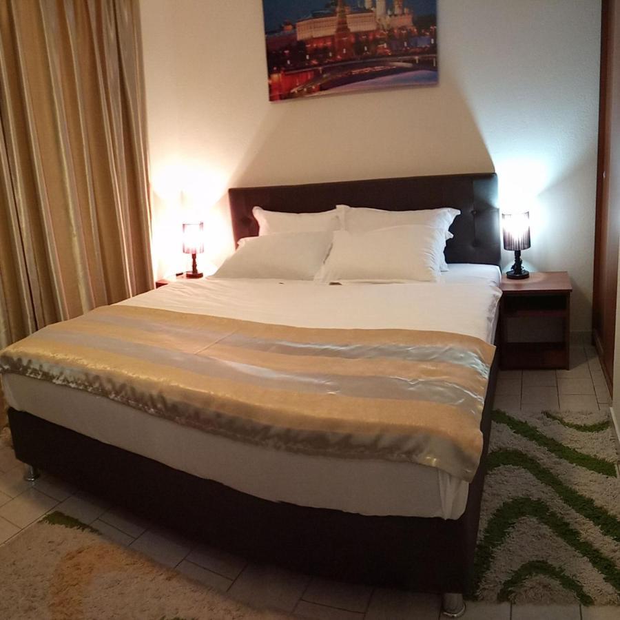 " Villa Kruna Lux " Budva Buitenkant foto