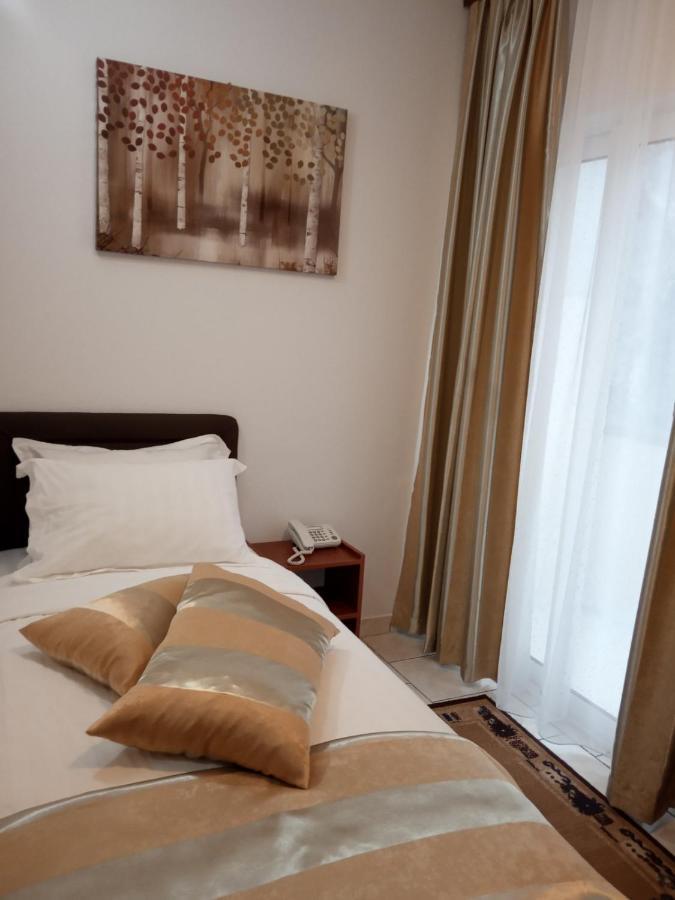 " Villa Kruna Lux " Budva Buitenkant foto